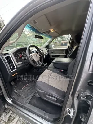 Dodge RAM 1500 SLT Pickup 2012 Ja