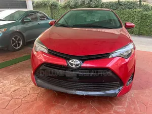 2017 Toyota Corolla LE Sedan - Ja