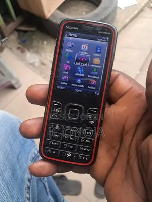 Nokia 5630 XpressMusic Baki (UK Amfani)