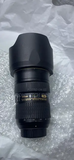 Nikon 24-70mm f/2.8G ED AF-S
