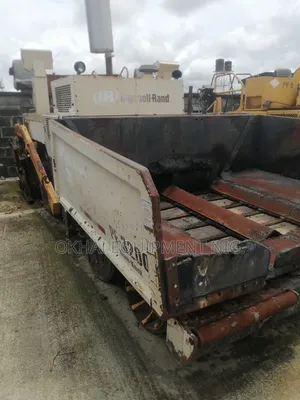 Caterpillar Asphalt Paver - Tokunbo