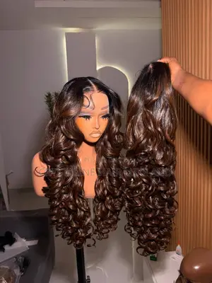 HD Wavy Full Frontal Wig
