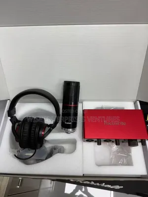 Focusrite Scarlett 2i2 Studio (3rd Gen)