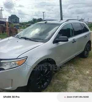 2013 Ford Edge Limited AWD SUV - Mai Tsarki, An Yi Amfani Da Shi A Gida