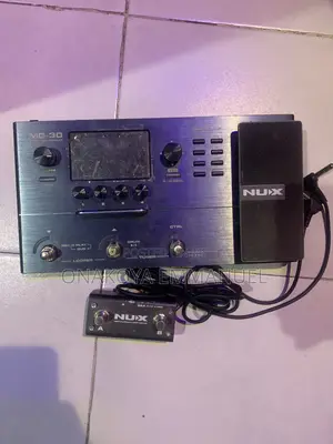 Used NUX-MG30 Multi-Effects Processor