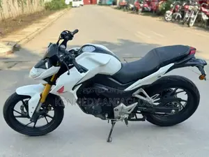 Honda CBF190R 2019 Fari