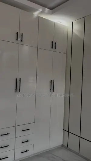Nature's Touch Cleaning Services - Gida & Ofis