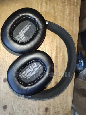 JBL Live 770NC Bass Mai Zurfi (Akayi Amfani Dashi)