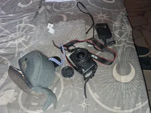 Canon EOS M10 Dijital Kamara