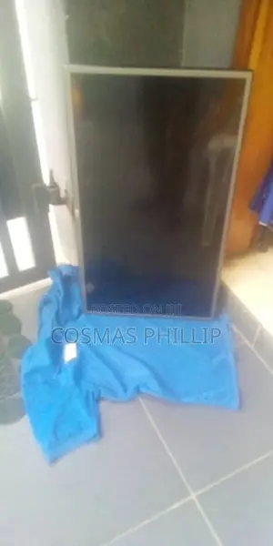 LG Smart TV - Used, Full HD