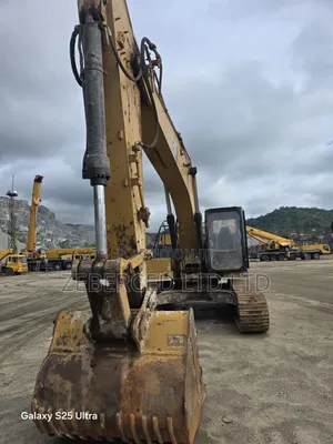 Cat 330GC Excavator