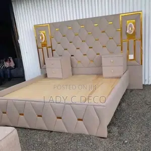 Luxurious Bed Frame - Sabon Kayayyaki