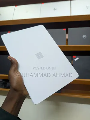 Microsoft Surface Laptop 8GB RAM 128GB SSD