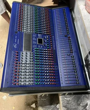 MSD 32-Channel Semi-Digital Mixer