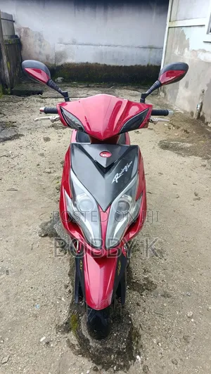 Kymco 2020 Scooter - Kai Tsaye Daga Belgium