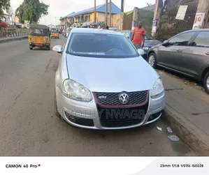 Volkswagen Jetta 1.6 Comfortline 2008 Silver
