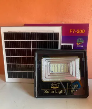 Babban Ingancin Hasken Titin Solar tare da Panel (FT 7) 200W
