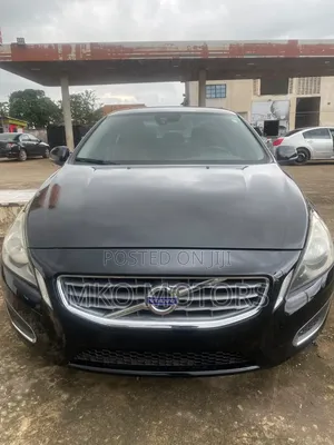 2014 Volvo S60 T5 Sedan