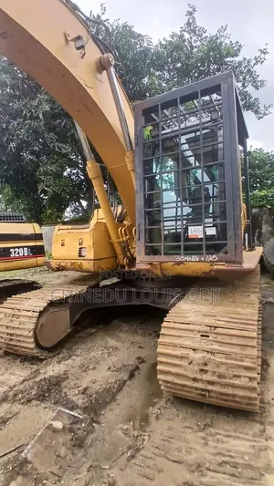 Foreign Used Caterpillar 320CL Excavator