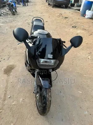 Suzuki GSX600F Katana 2000 Baki
