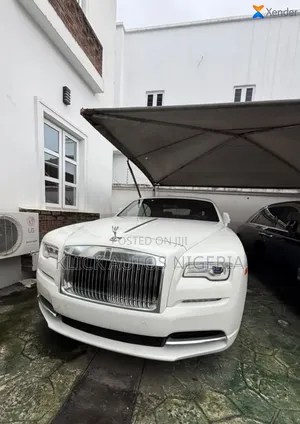 2017 Rolls-Royce Ghost Base - White