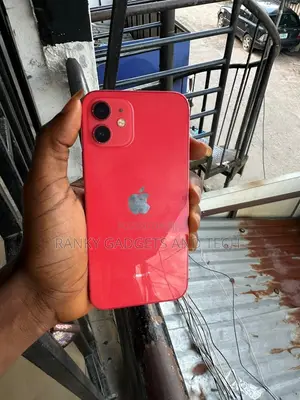 Apple iPhone 12 64GB Jajauni (An Gyara)