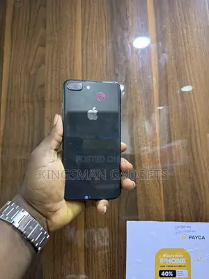 Apple iPhone 8 Plus 64GB Baki