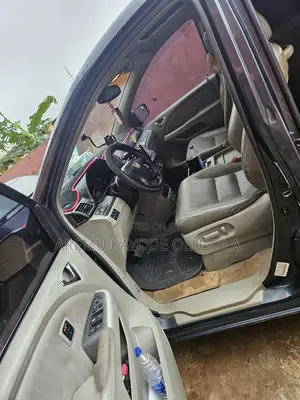 Honda Odyssey 2.4 Absolute 4WD 2007 - Grey