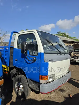 Nissan Cabstar Diesel Rigid Truck - 6 Tayoyi