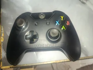 Xbox One Wireless Controller