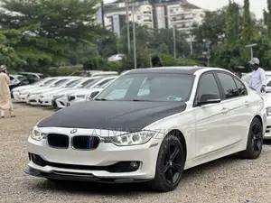BMW 328i 2014 Fari
