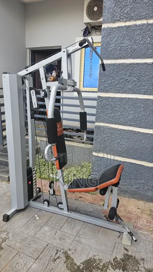 American Fitness Chest Fly Machine