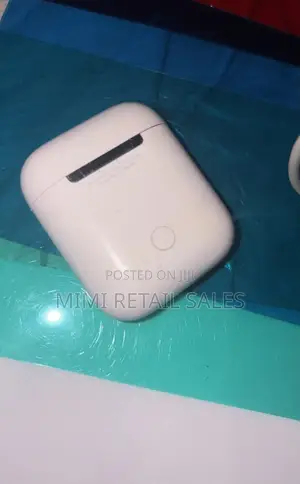 Apple AirPods 2 (An Rinka Amfani, Daya Yana Aiki)