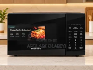 Hisense Digital Microwave (20L, Black)