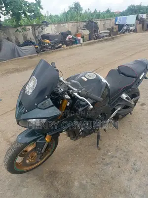 Yamaha Fazer V1 2014 Baki