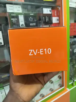 Sony ZV-E10 Kamara Mai Madubi