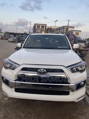 Toyota 4-Runner 2010 (Upgraded to 2016)