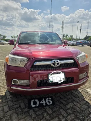 Toyota 4Runner SR5 2WD 2012 Maroon