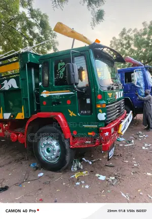 Babbar Motar Volvo FL6