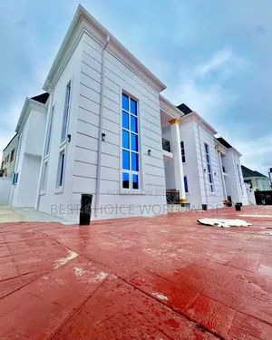 4 Bedroom Duplex don haya a Kolapo Ishola GRA, Akobo
