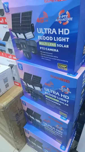 Ubox Solar PTZ Flood Light Kamara (3 Lens)