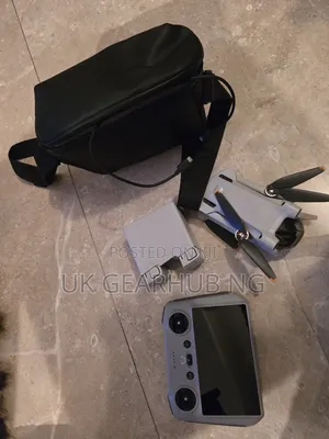 DJI Mini 3 Pro Drone tare da DJI RC Controller & 3 Baturi - Kamar Sabo