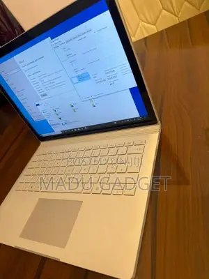Microsoft Surface Book 2 Laptop 16GB RAM 512GB SSD