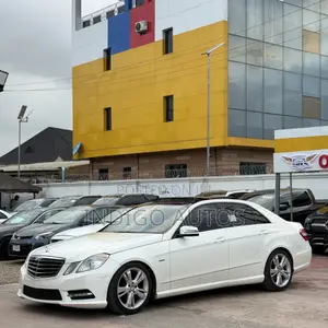2012 Mercedes-Benz E350 4Matic Wannan Yana Kasashen Waje