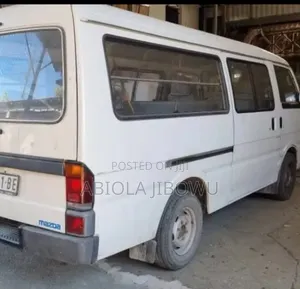 Mazda E2000 2002 White