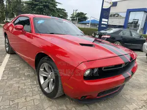 2017 Dodge Challenger GT AWD Red