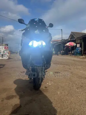 Suzuki Burgman 2018 Blue Scooter