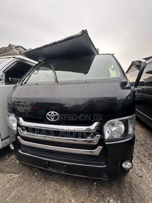 Toyota HiAce Super GL 2016 Baki