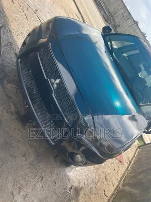 Mitsubishi Outlander 2010 Baki