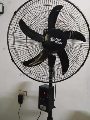 Original 18" Solar Fan with Power Bank
